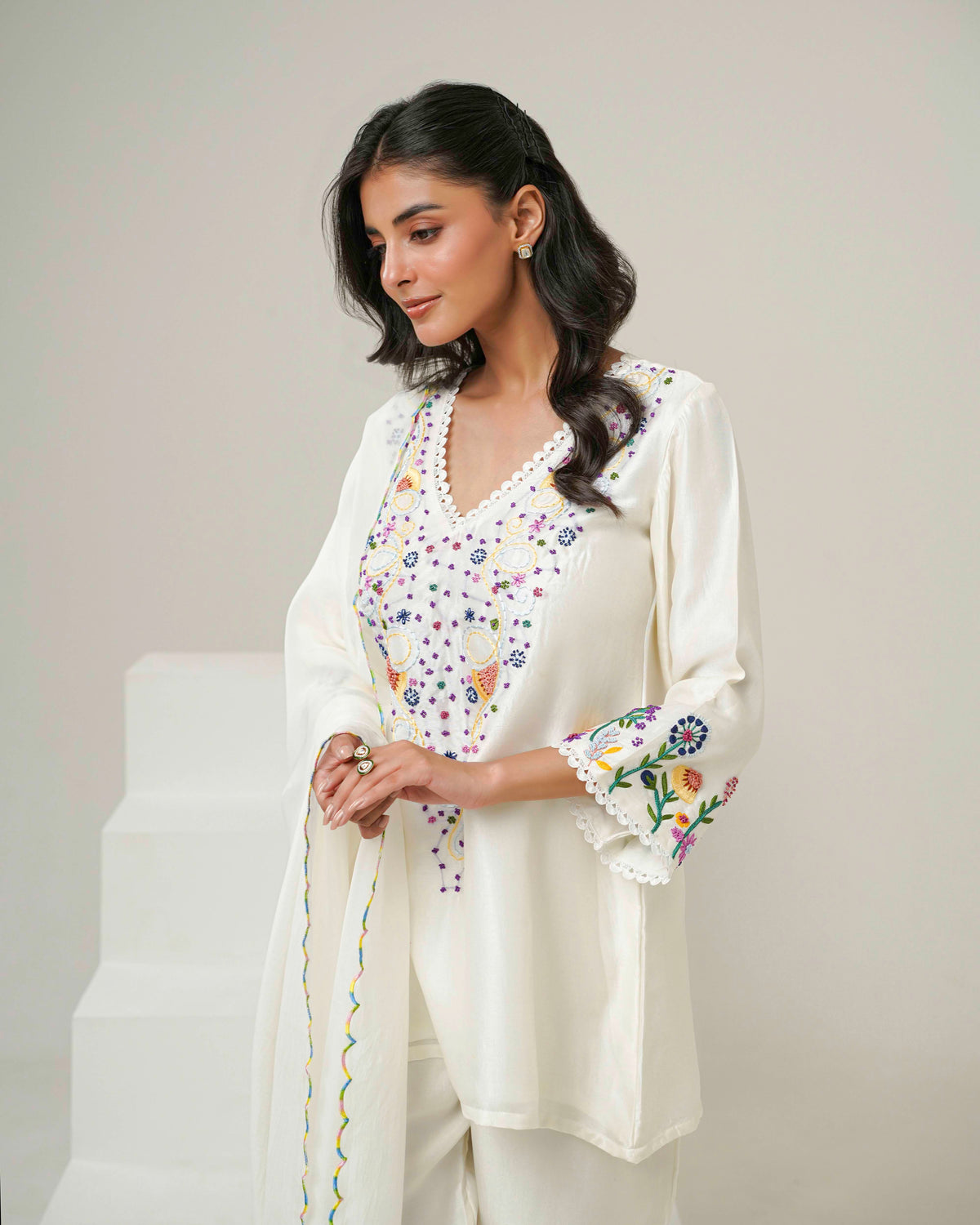 KAHANI - Thread Work Suit