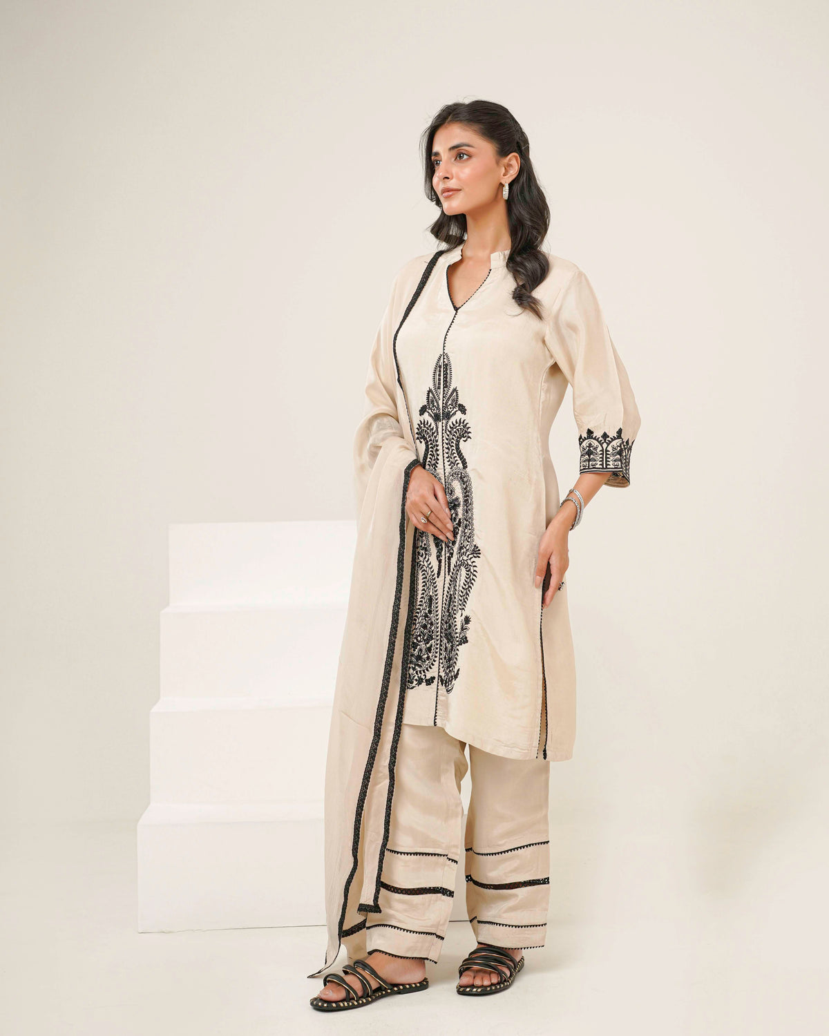 KAHANI - Beige Silk Suit Set